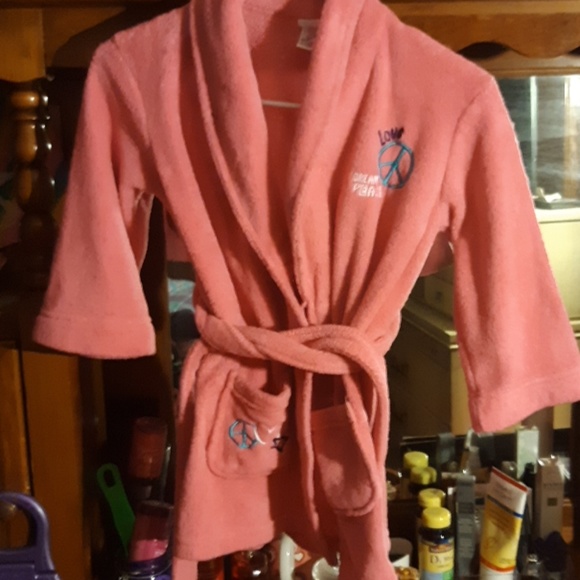 Bathrobe - Picture 1 of 3